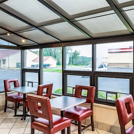 Red Roof Inn Columbus - Taylorsville-Edinburgh-2