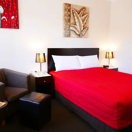 Junction Motel-2