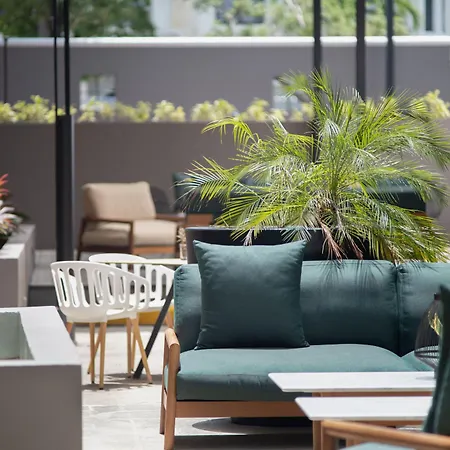 Courtyard By Marriott Santo Domingo-3