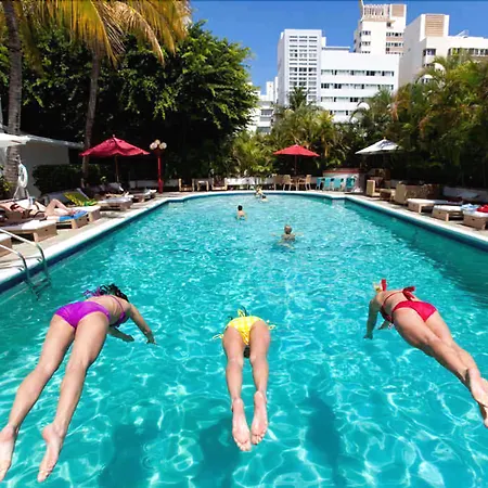 Dorchester Hotel & Suites-2