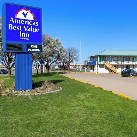 Americas Best Value Inn - Lincoln-3