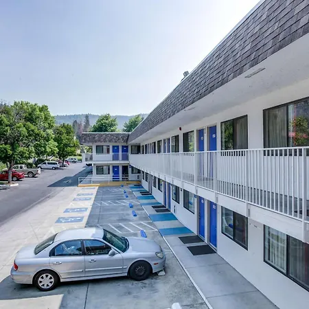 Motel 6-Grants Pass, Or-3