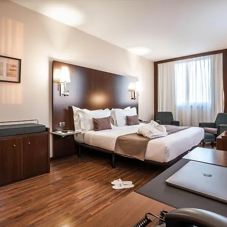 Max Hotel Livorno-3