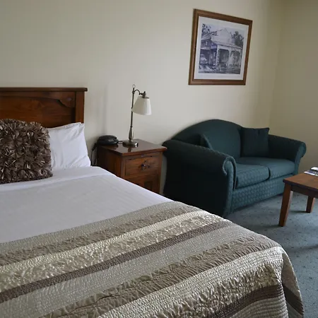 Crystal Inn-2