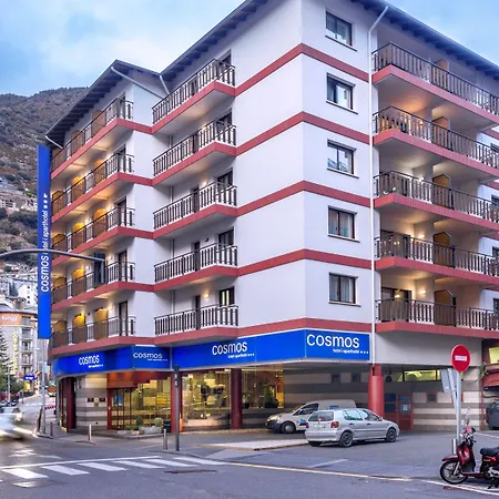 Hotel & Aparthotel Cosmos-3