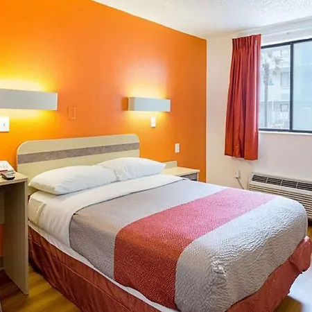 Super 6 Inn & Suites-2