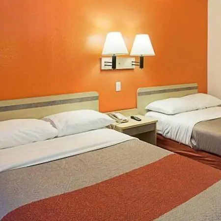 Super 6 Inn & Suites-3