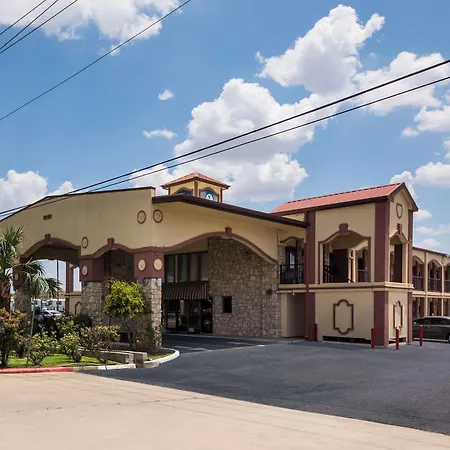 Americas Best Value Inn Buda-3