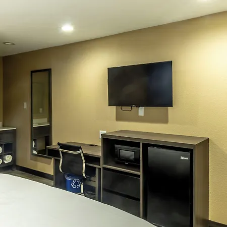Super 8 By Wyndham Big Spring-2