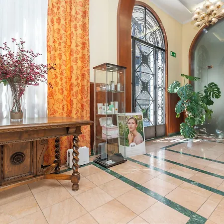 Hotel Spa Termes Carlemany-3