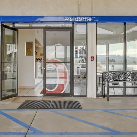 Motel 6-Coos Bay, Or-3