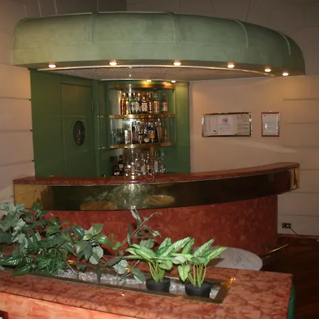 Albert Hotel-3