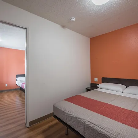 Motel 6-Fallon, Nv-3