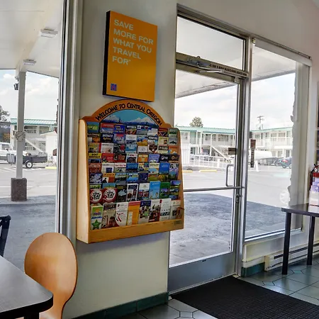 Motel 6-Bend, Or-2