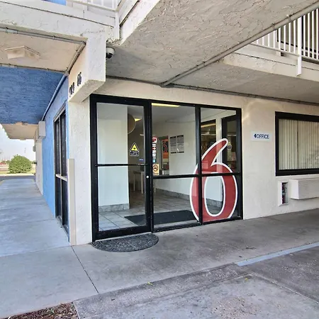 Motel 6-Lubbock, Tx-2