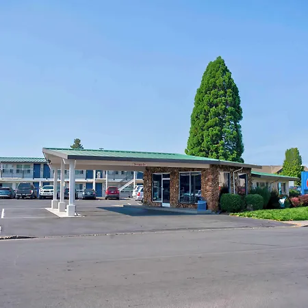 Motel 6-Bend, Or-3