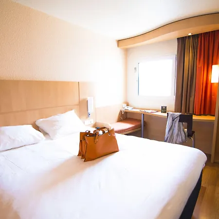 B&B Hôtel Marseille La Valentine Porte d'Aubagne-3