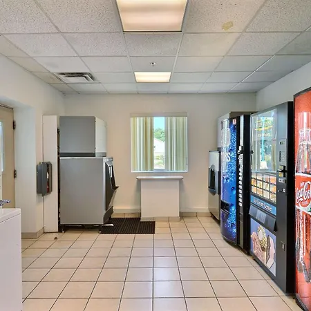 Motel 6-Tewksbury, Ma - Boston-3
