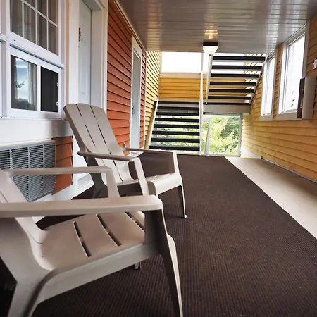 Hotel And Suites Les Laurentides-2