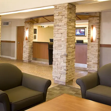 Woodlands Inn & Suites-2