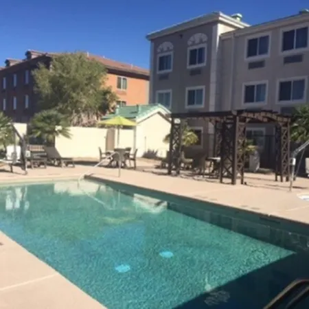 Comfort Inn Tucson Central-2