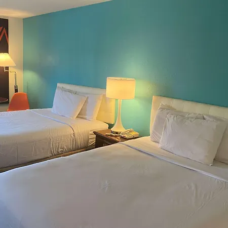 Howard Johnson By Wyndham Manteno-2