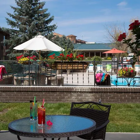 The Foothills Inn-3