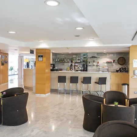 Holiday Inn Express Barcelona - Montmelo By Ihg-3