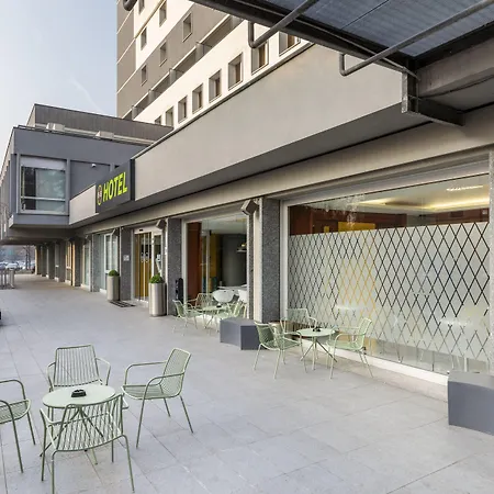 B&B Hotel Modena-3