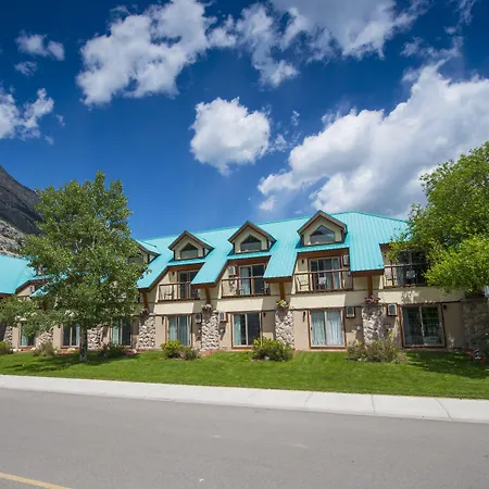 Waterton Glacier Suites-3