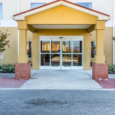 Comfort Inn Frederick - Ballenger Creek-3