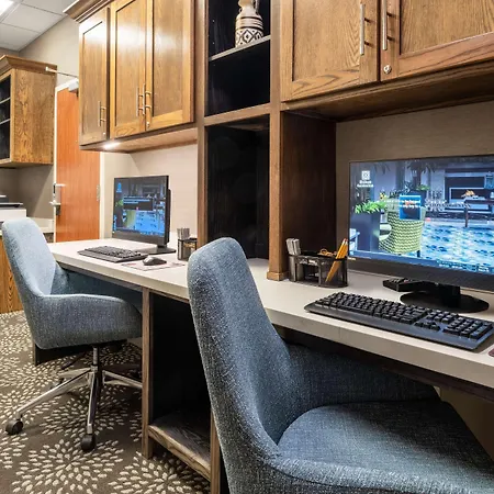 Hilton Garden Inn Bakersfield-2