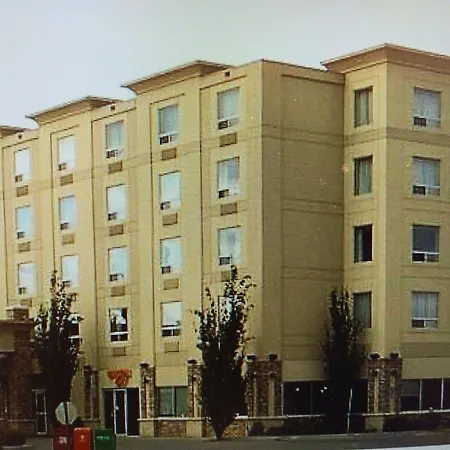 Rosslyn Inn & Suites-2