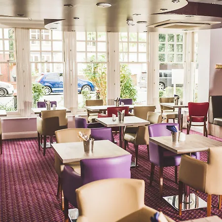 The Queensgate Hotel-3