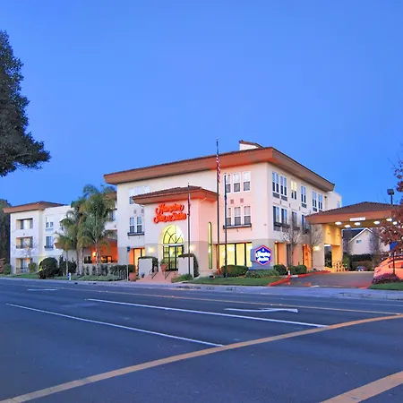 Hampton Inn & Suites Mountain View-3