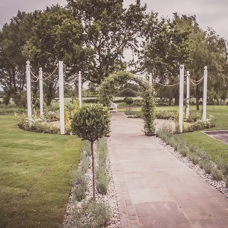 Garner Hotel Preston Samlesbury By Ihg-3