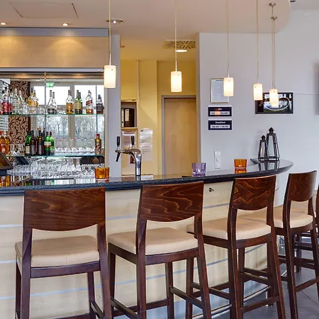 Holiday Inn Express Düsseldorf - City North by IHG-3