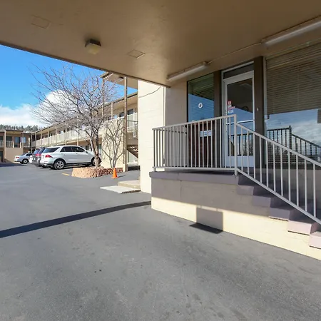 Highland Country Inn Flagstaff-2