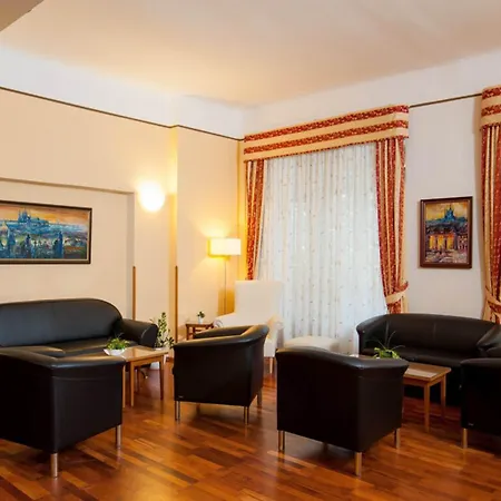 Cloister Inn Hotel-2
