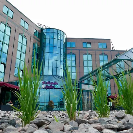 Hotel Amadeus Frankfurt-3