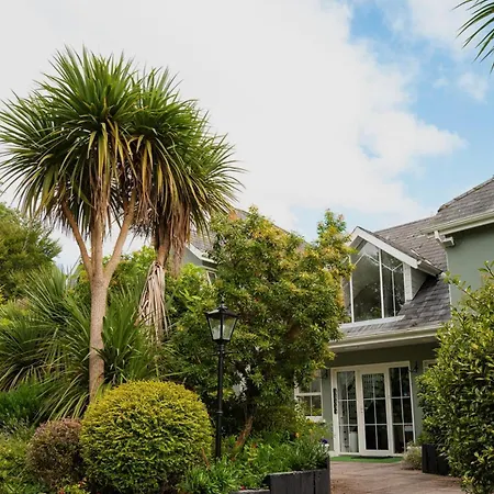 The Grove Lodge Guesthouse-2