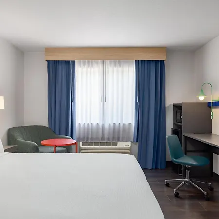 Garner Hotel Boise Airport By Ihg-2