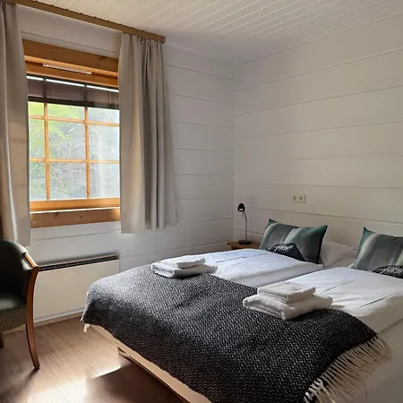 Hotel Framtid-2