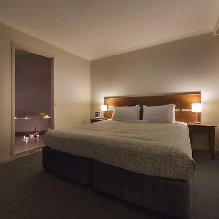 Best Western Plus Canberra Central Apartments Official-3