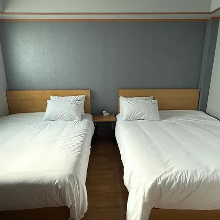 Gyeongju Bee House-2