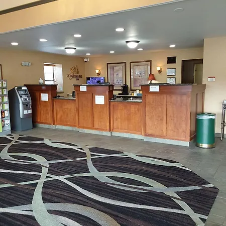 Lavissh Inn And Suites-3