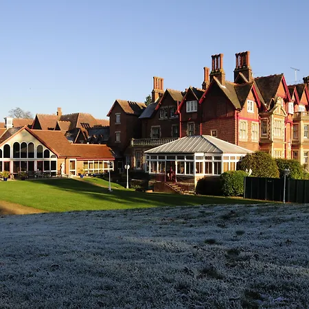 Pendley Manor-3