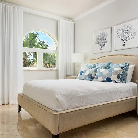 The Tuscany On Grace Bay-3