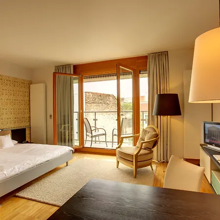 June Stay Berlin City West-2