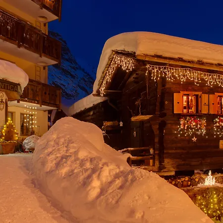 Hotel Romantica-3